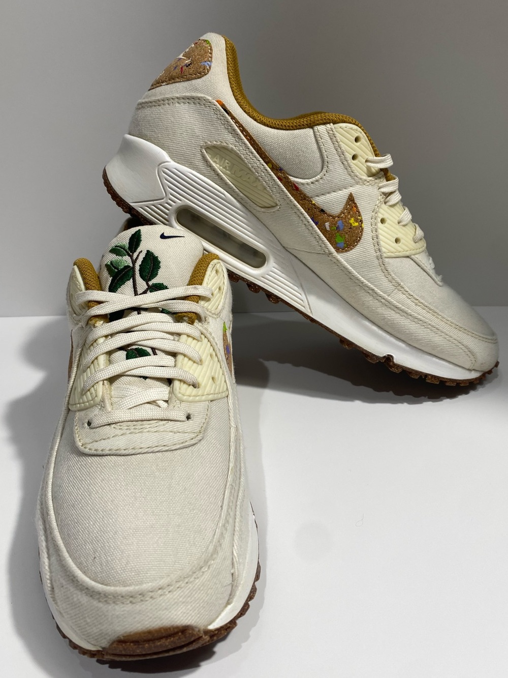 Nike Air Max 90 SE Cork Sneakers – Women’s Size 9